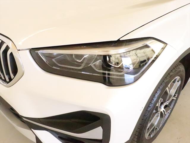 BMW X1 8