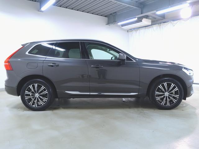 Volvo XC60 8