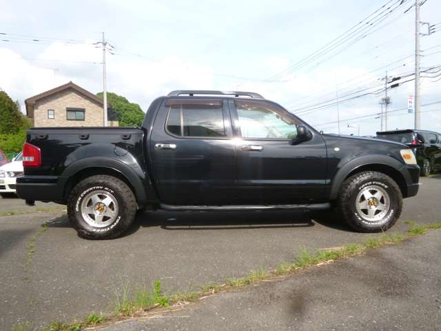 Ford Explorer Sport Trac 4