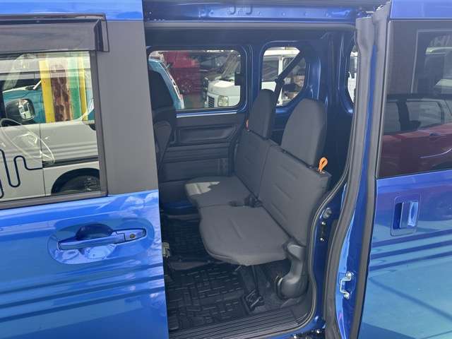 Honda N-VAN 6