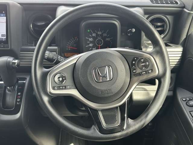 Honda N-VAN 8