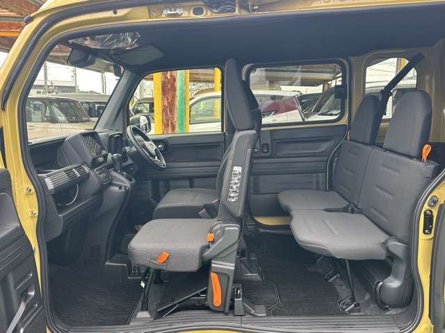 Honda N-VAN 6