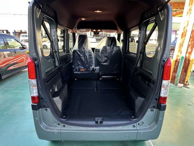 Honda N-VAN 12