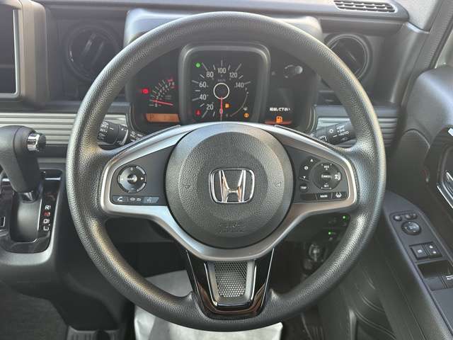 Honda N-VAN 9