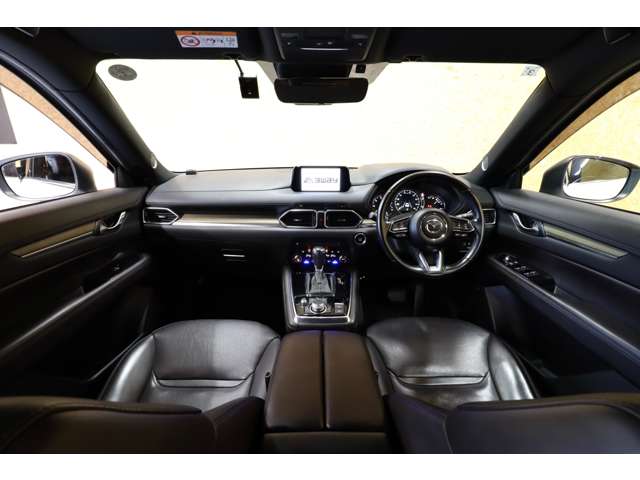Mazda CX-8 10