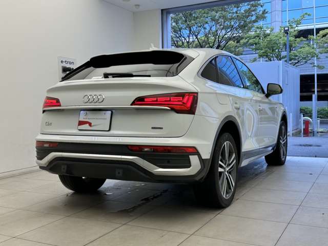 Audi Q5 Sportback 7