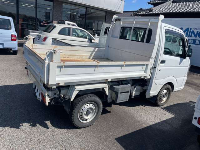 Suzuki Carry 3