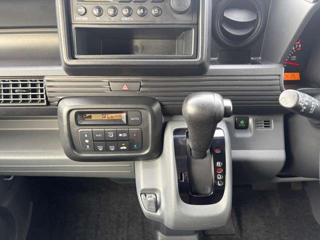Honda N-VAN 7
