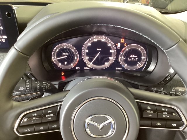 Mazda CX-80 3