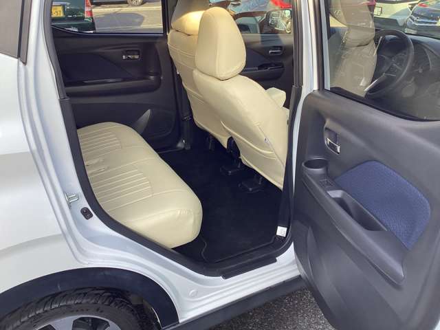 Mitsubishi eK X 9