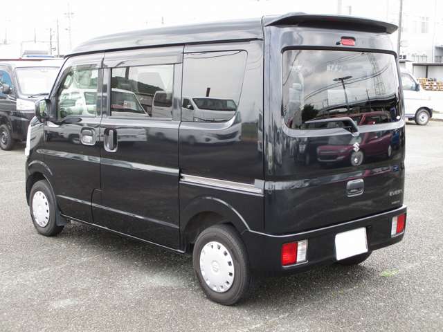 Suzuki Every 8