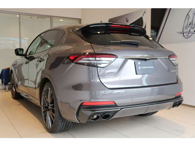 Maserati Levante 3