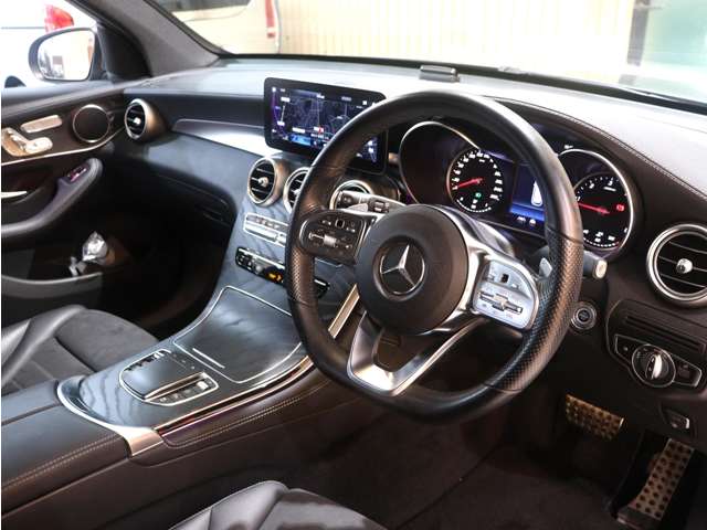 Mercedes-Benz GLC 12