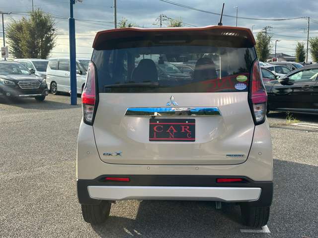 Mitsubishi eK X 11
