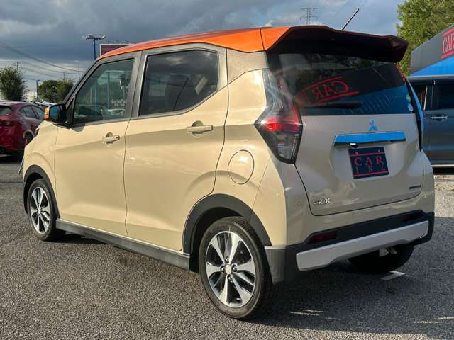 Mitsubishi eK X 12