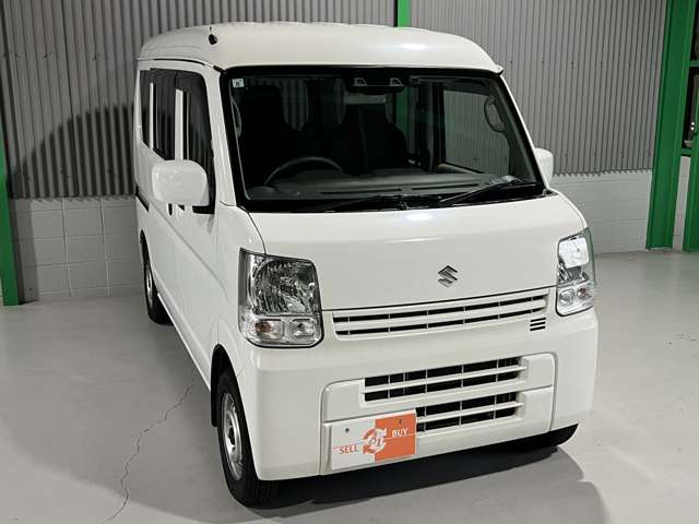 Suzuki Every 8