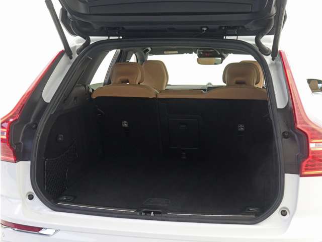 Volvo XC60 12