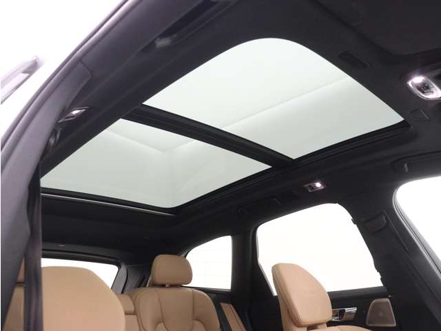 Volvo XC60 5