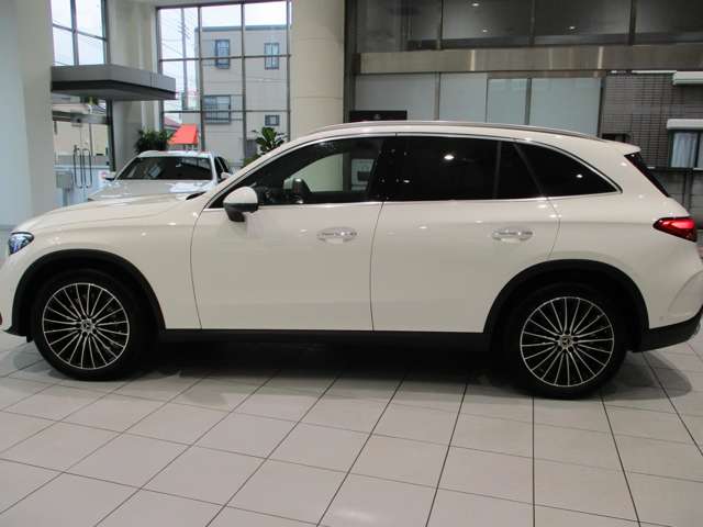 Mercedes-Benz GLC 11