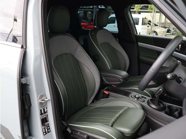MINI Crossover 10