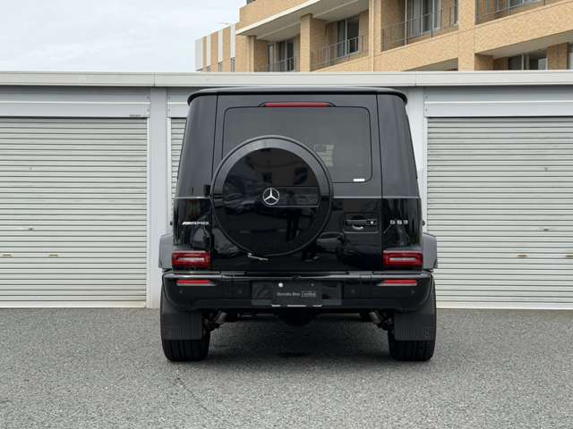 Mercedes-Benz G-Class 8