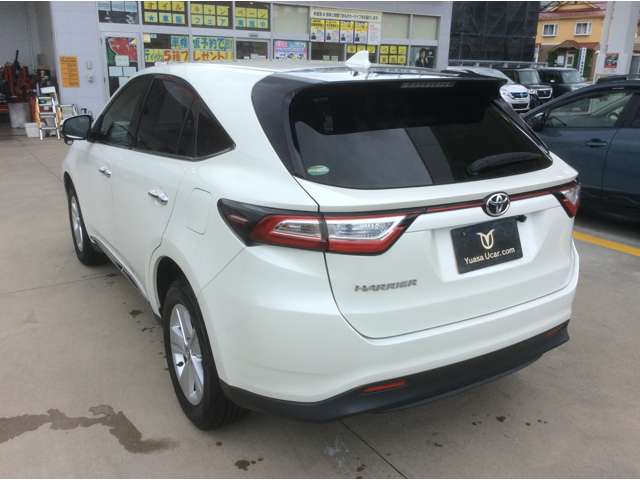 Toyota Harrier 11