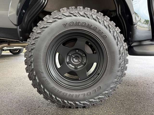 Toyota Hilux 11