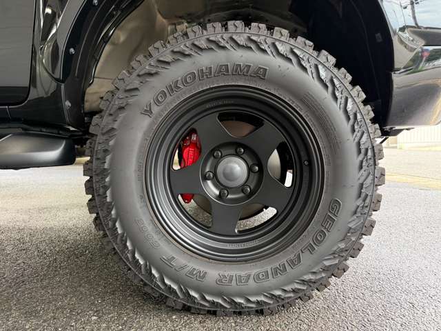Toyota Hilux 12