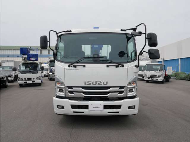 Isuzu Forward 3