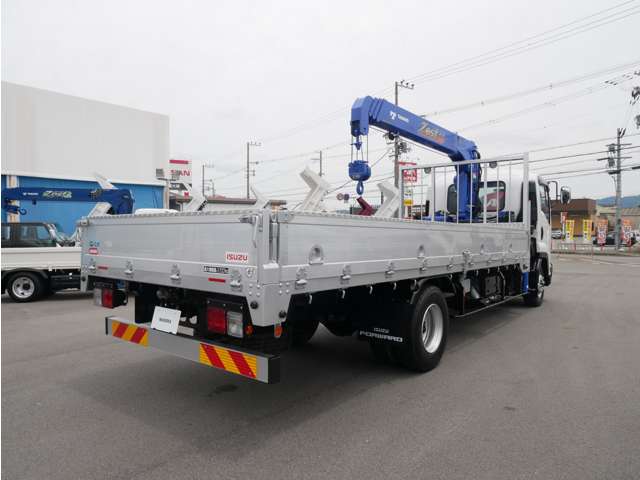 Isuzu Forward 7