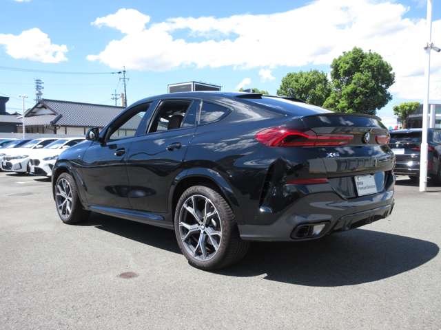 BMW X6 8