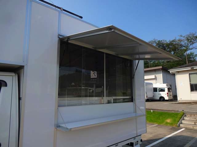 Toyota Town Ace Truck 5