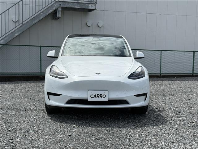 Tesla Model Y 7