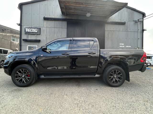 Toyota Hilux 6