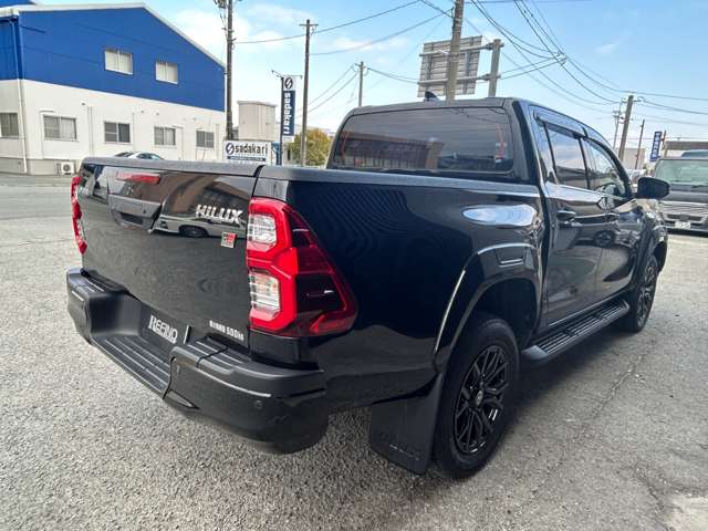 Toyota Hilux 10