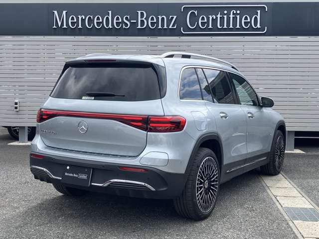 Mercedes-Benz EQB 4