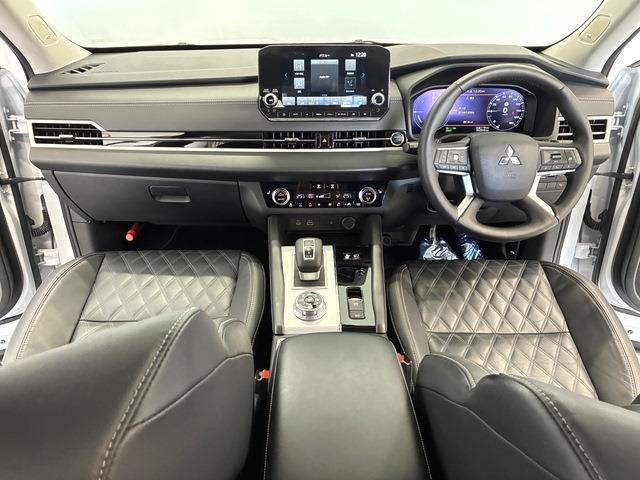 Mitsubishi Outlander 3