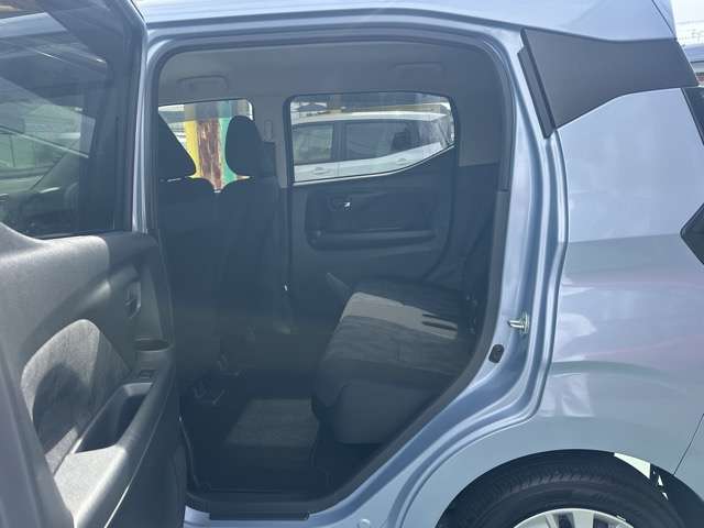 Mitsubishi eK X EV 6