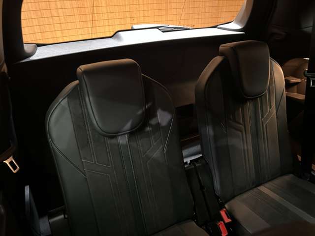 Peugeot 5008 11