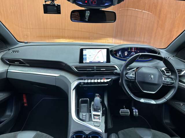 Peugeot 5008 4