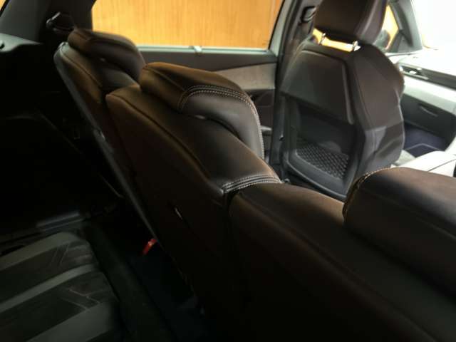 Peugeot 5008 10