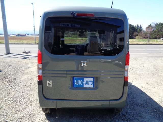 Honda N-VAN 6