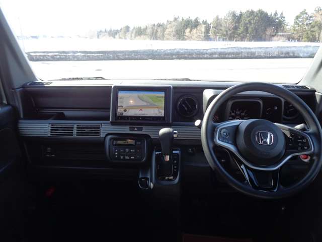 Honda N-VAN 9
