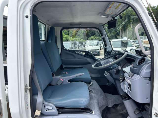 Mitsubishi Fuso Canter 12