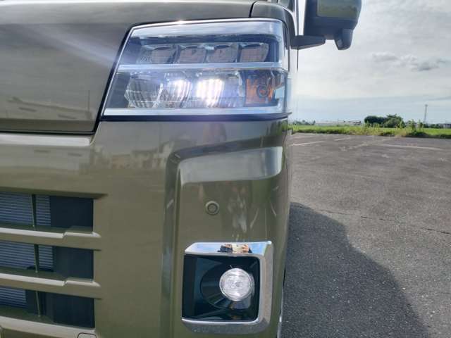 Daihatsu Hijet Deck Van 3