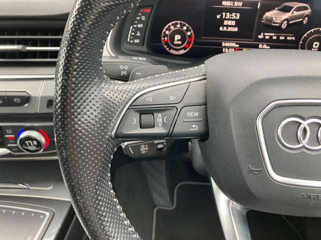 Audi Q7 7