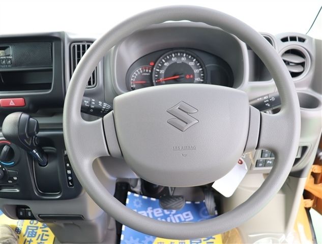 Suzuki Every 12