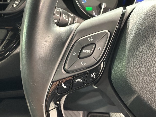 Toyota C-HR 8