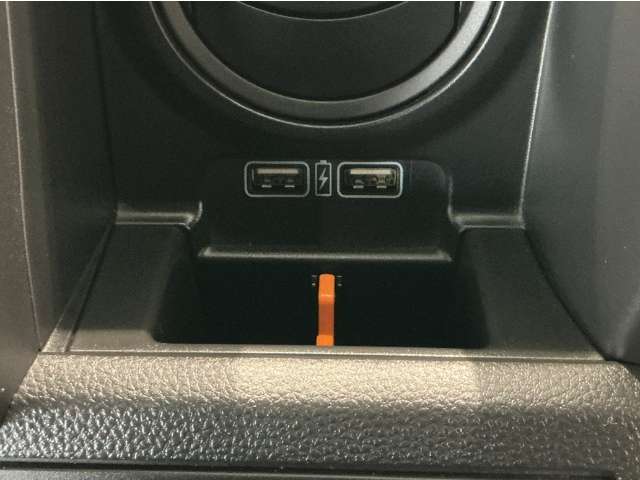 Honda N-VAN 8