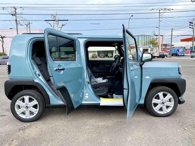 Daihatsu Taft 7